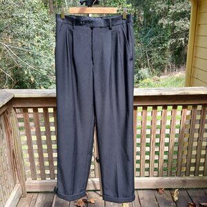 Trade In Motion Vintage Black Pleated Wide Legged Cuffed Trousers Sz 30 x 30